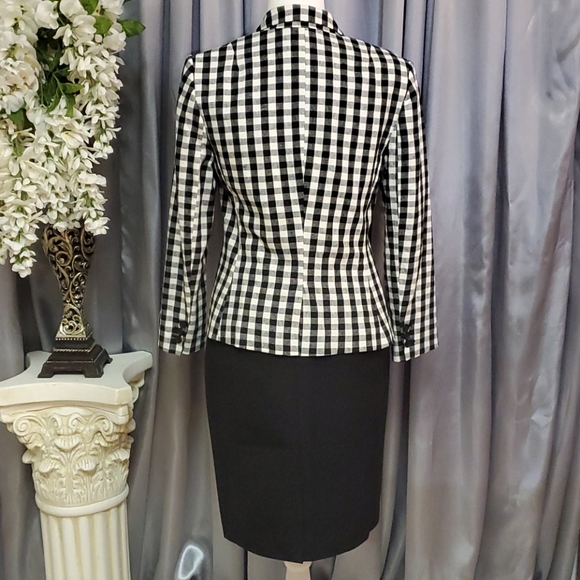 Women's BANANA REPUBLIC  BLAZER/BLACK-WHITE - Picture 2 of 7